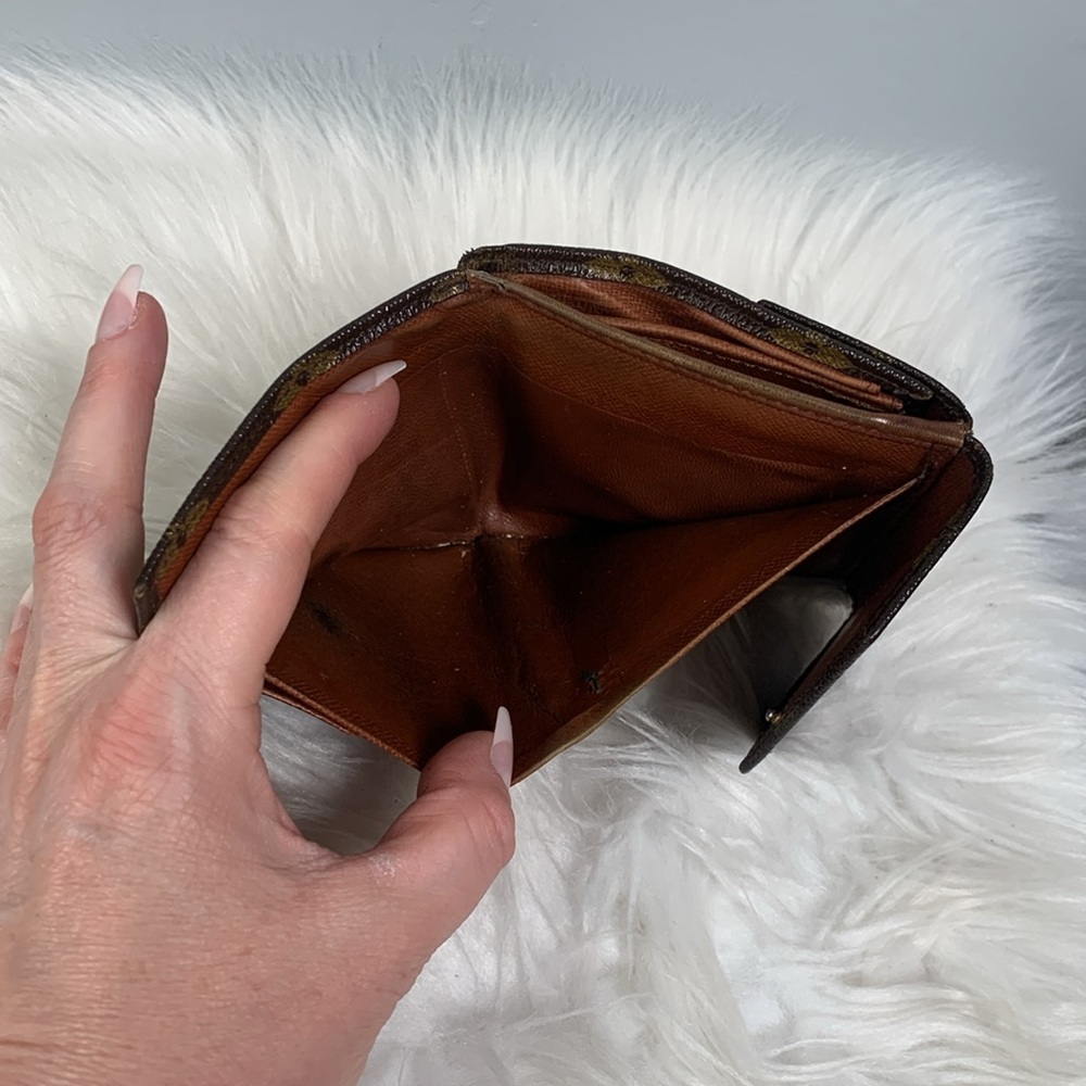 1985 authentic Louis Vuitton company Elise wallet - Picture 17 of 17